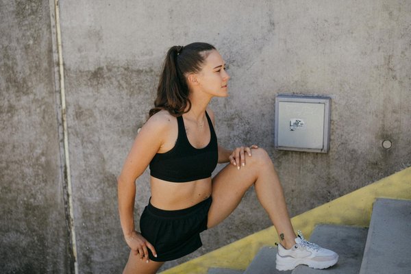 How is the UK basketball scene fostering young talent?